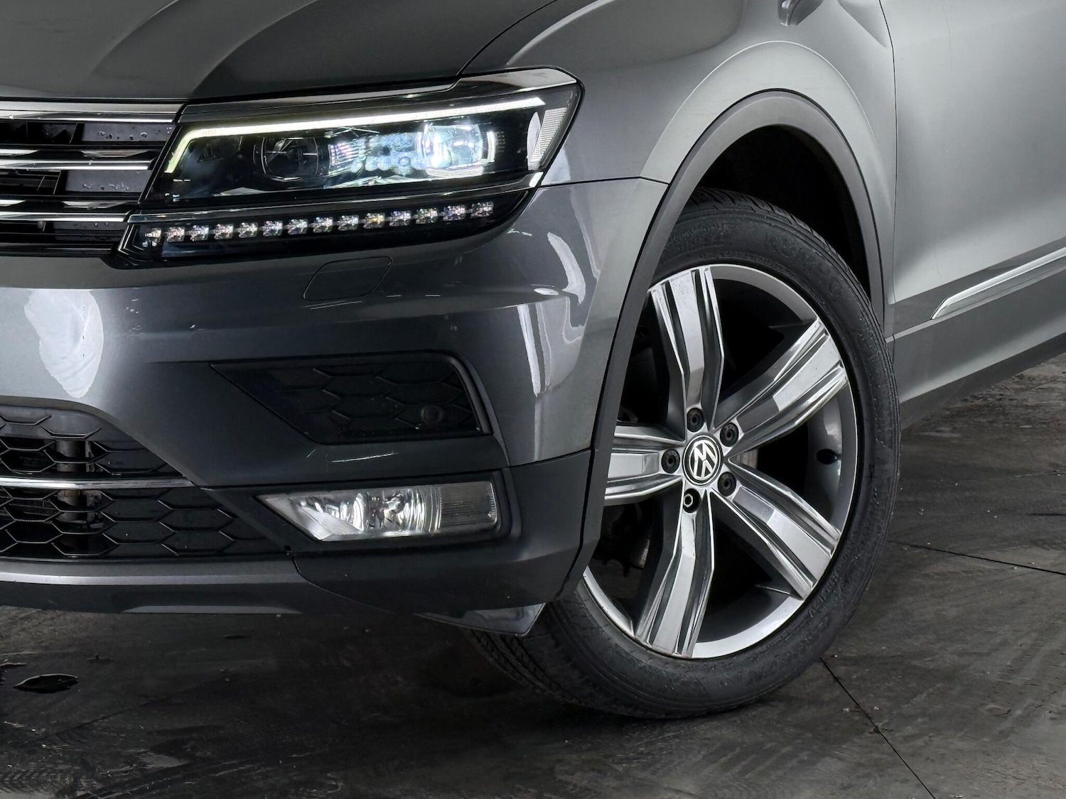 Used Volkswagen Tiguan 2017 for sale - 77222550: Photo 37