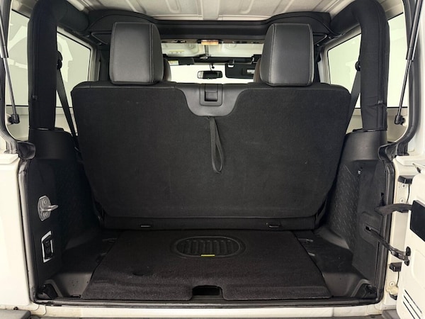 Used Jeep Wrangler 2018 for sale - 75281482: Photo 12