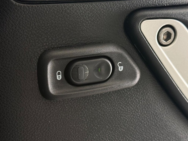 Used Jeep Wrangler 2018 for sale - 75281482: Photo 37