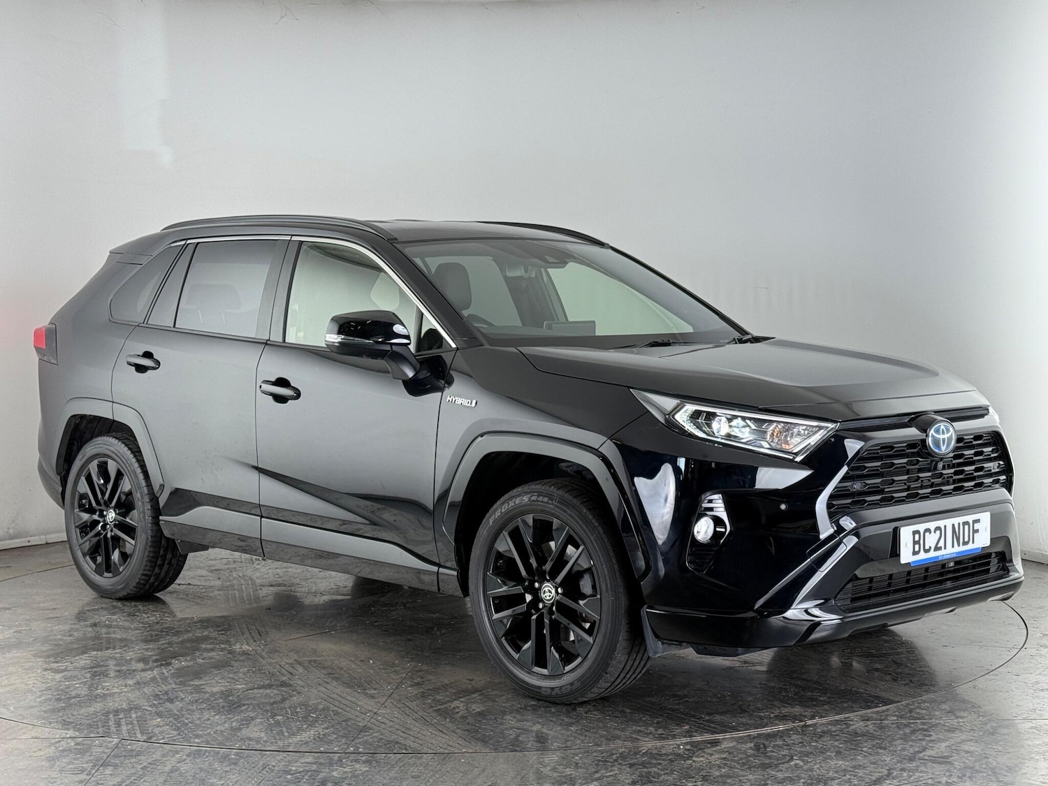 Used Toyota RAV4 2021 for sale - 76466726: Photo 1