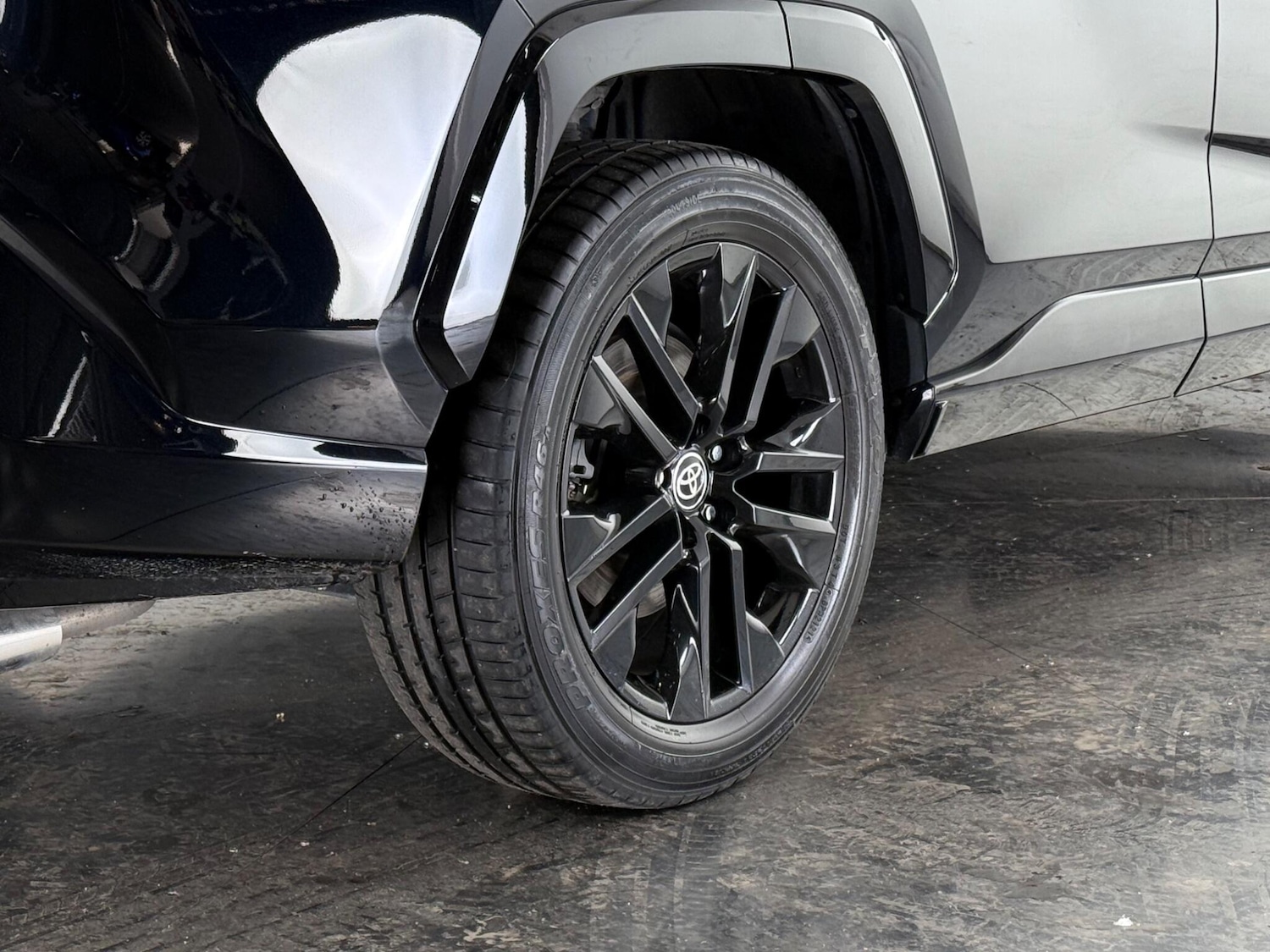 Used Toyota RAV4 2021 for sale - 76466726: Photo 12