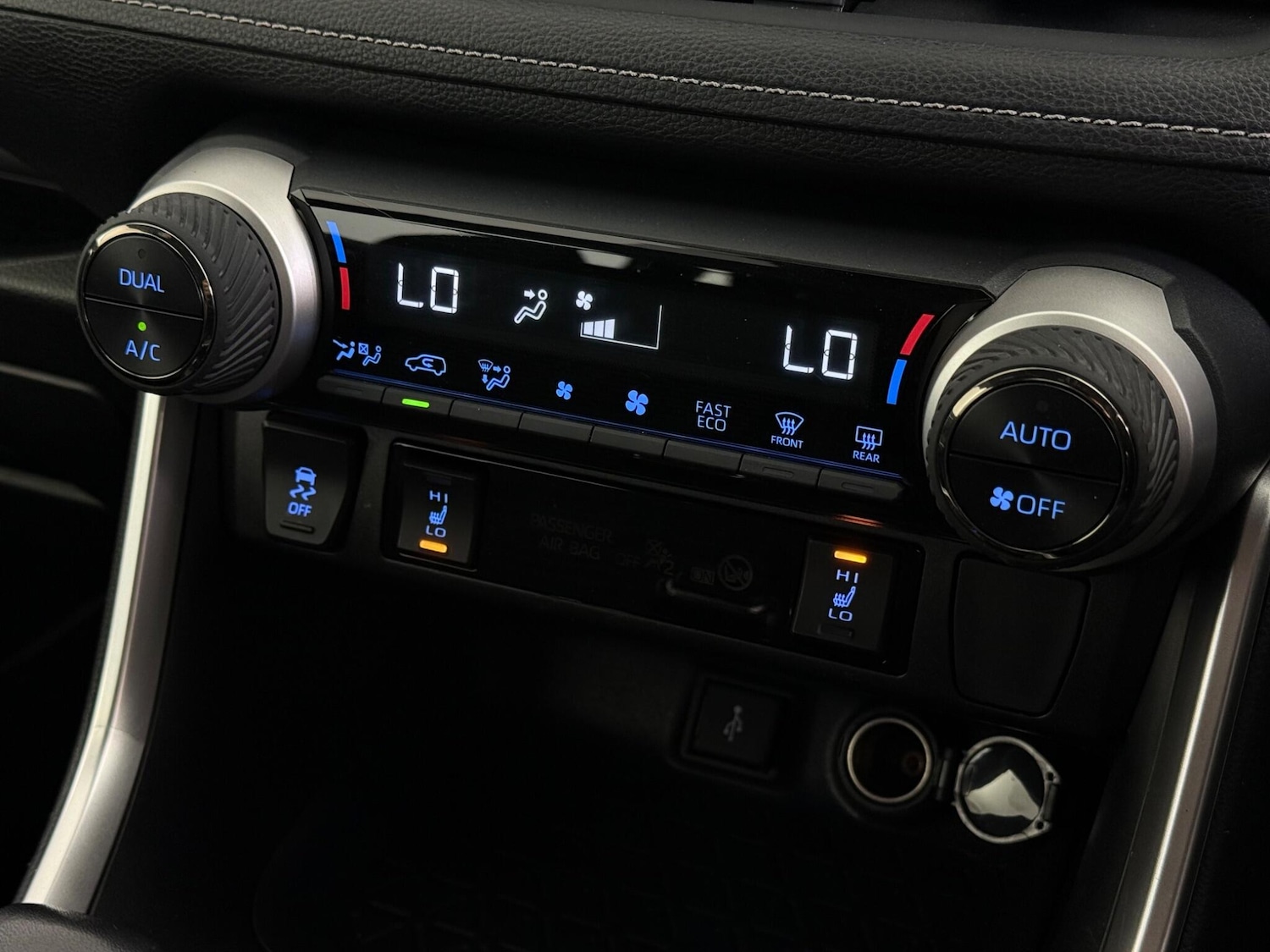 Used Toyota RAV4 2021 for sale - 76466726: Photo 45