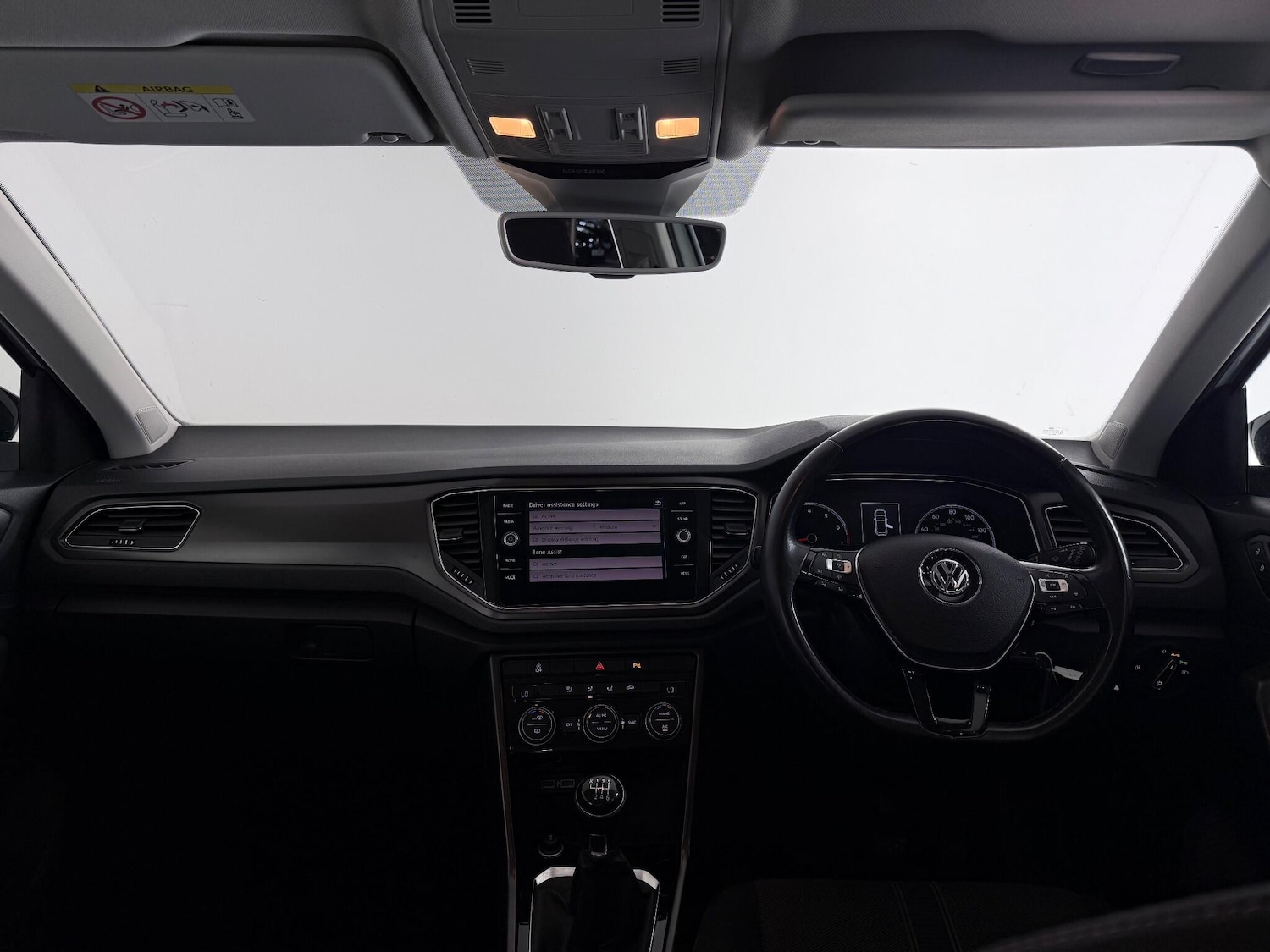 Used Volkswagen T-Roc 2018 for sale - 76467115: Photo 20