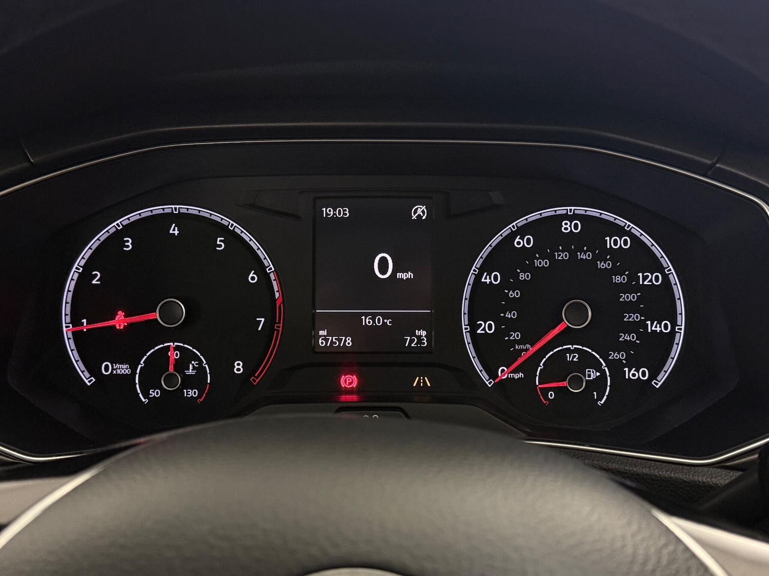 Used Volkswagen T-Roc 2018 for sale - 76467115: Photo 24