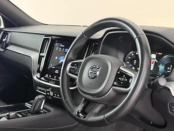 Used Volvo S60 2022 for sale - 79727311: Photo