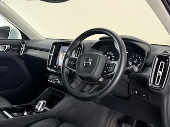 Used Volvo XC40 2021 for sale - 79272395: Photo