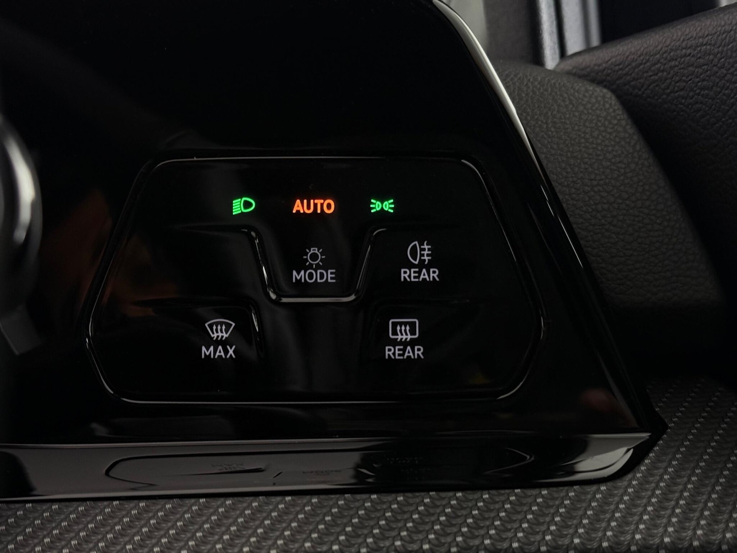 Used Volkswagen Golf 2021 for sale - 77054020: Photo 41