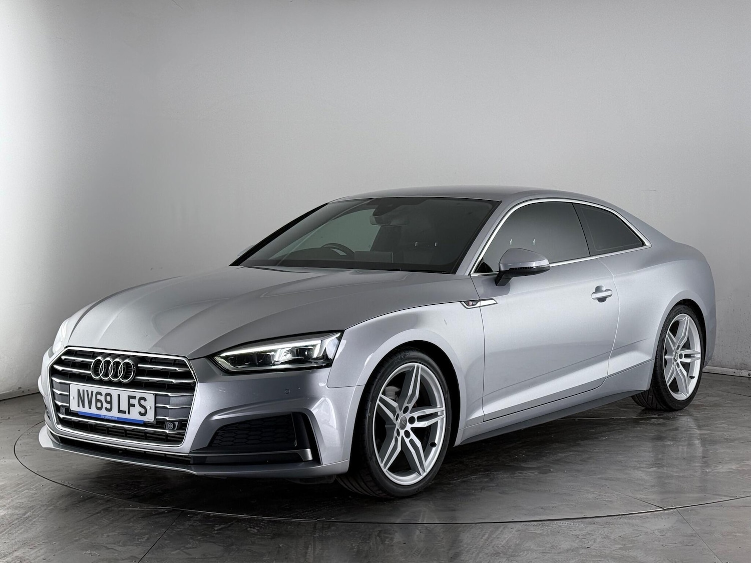 Used Audi A5 2020 for sale - 77182673: Photo 2