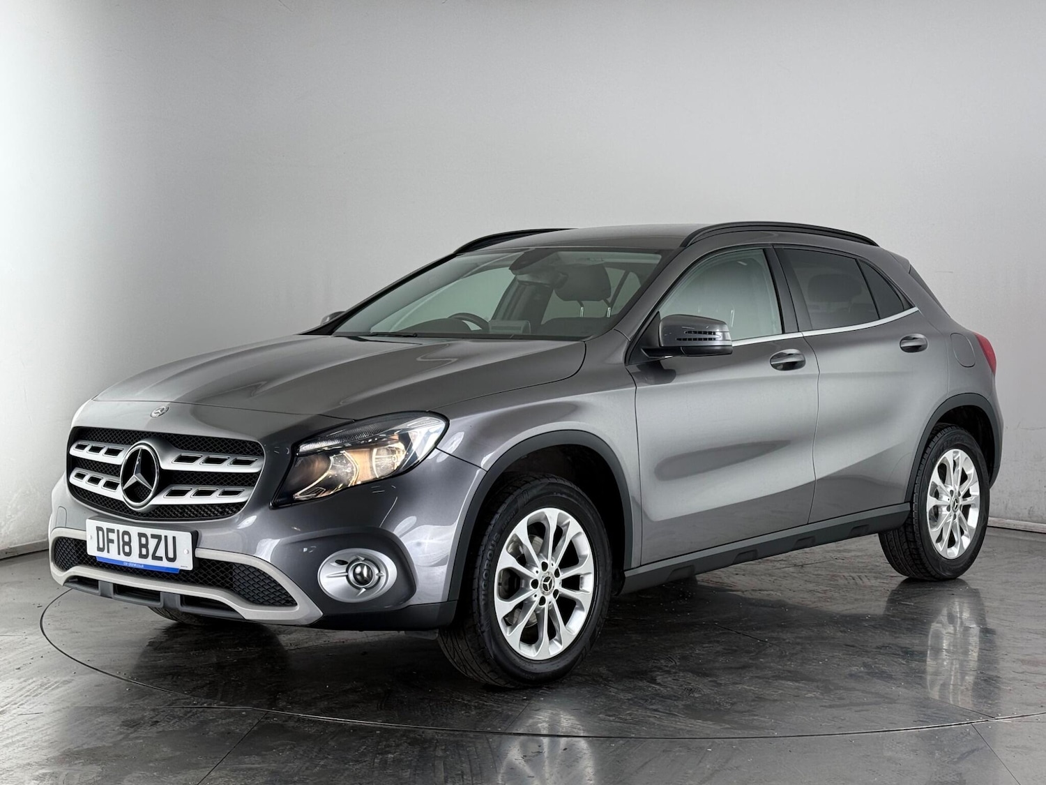 Used Mercedes-Benz GLA 2018 for sale - 77744245: Photo 3