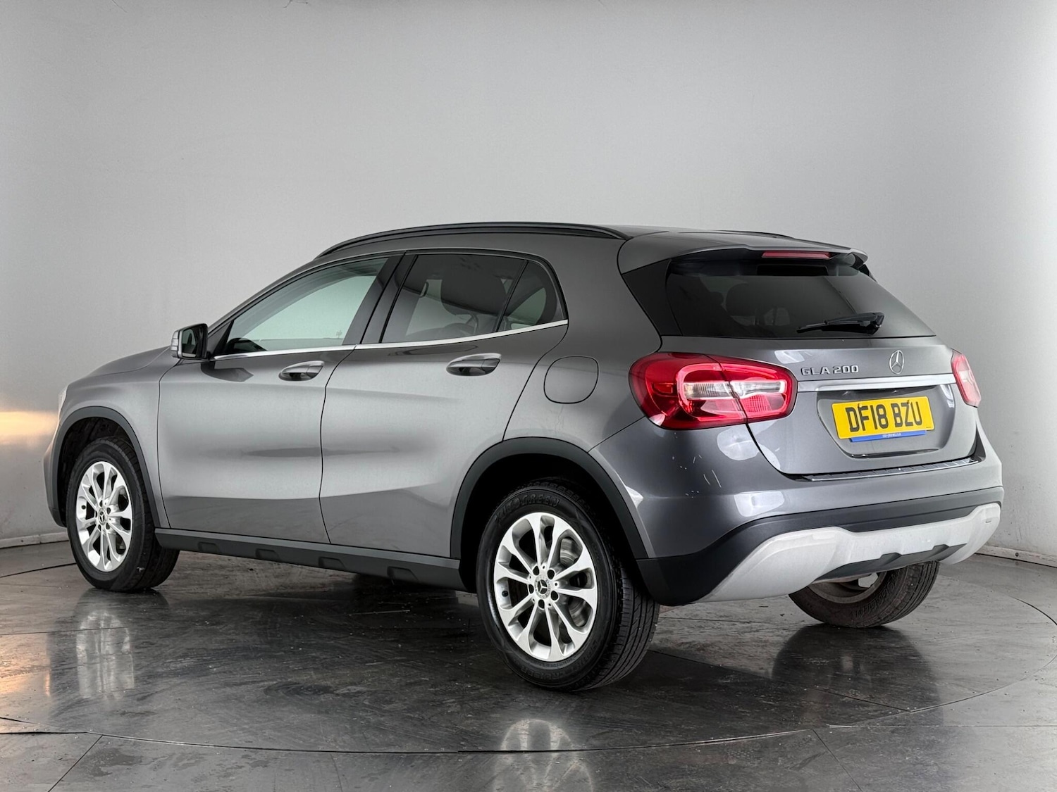 Used Mercedes-Benz GLA 2018 for sale - 77744245: Photo 4