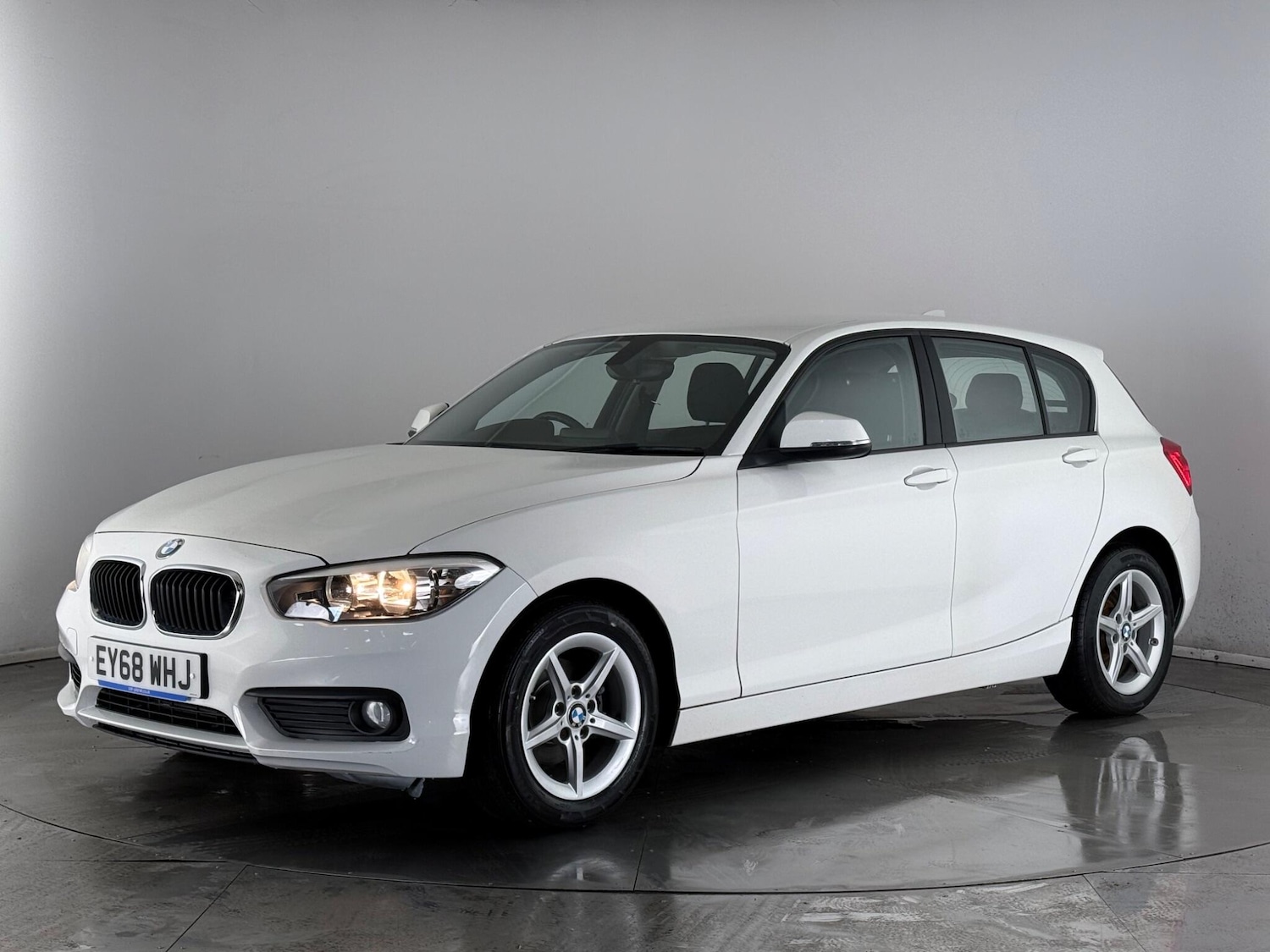 Used BMW 1 Series 2018 for sale - 77412419: Photo 3