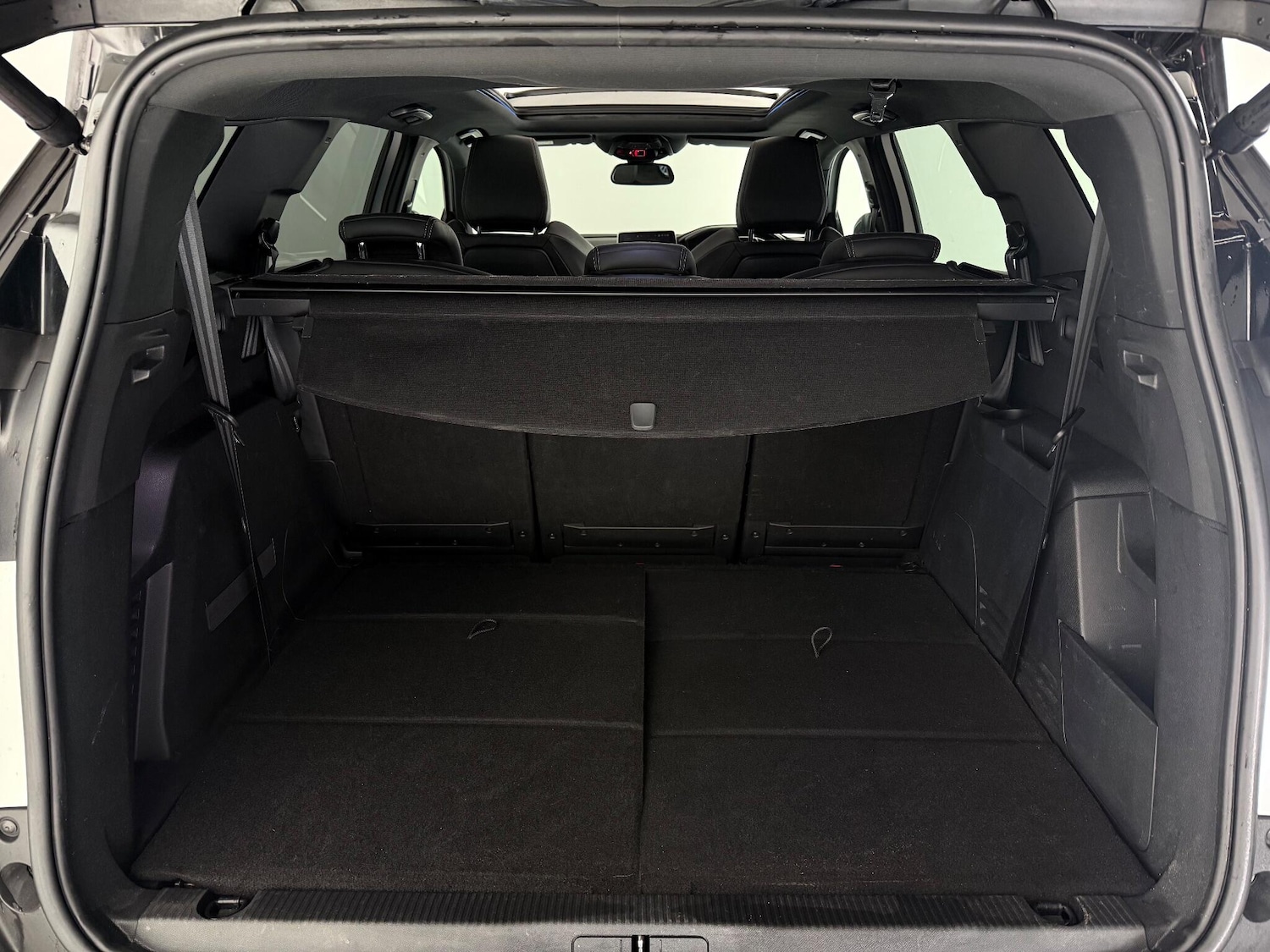 Used Peugeot 5008 2020 for sale - 77217075: Photo 9