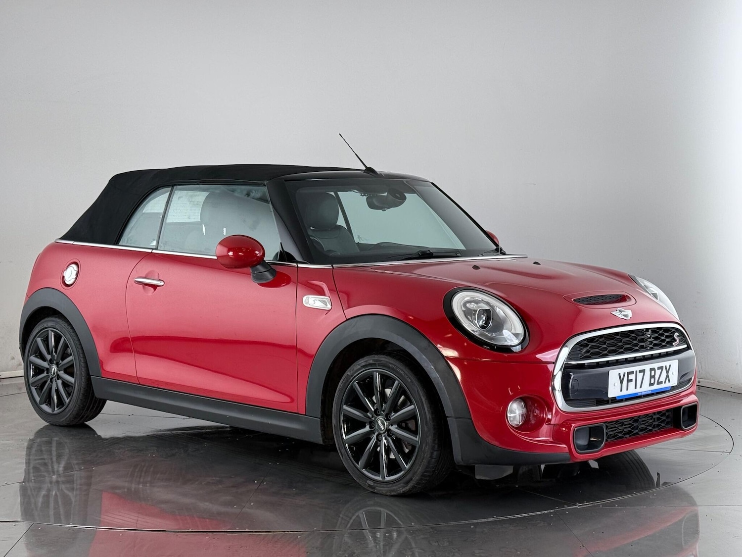 Used MINI Convertible 2017 for sale - 77259694: Photo 7