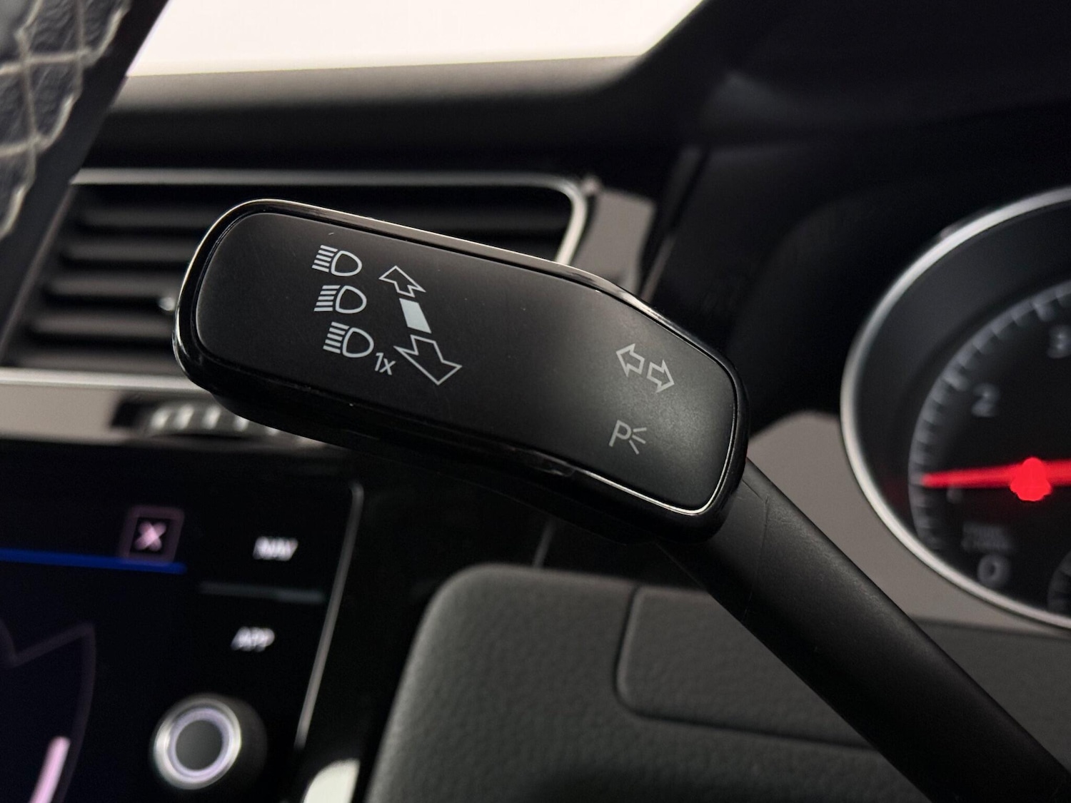 Used Volkswagen Golf 2019 for sale - 77260146: Photo 17