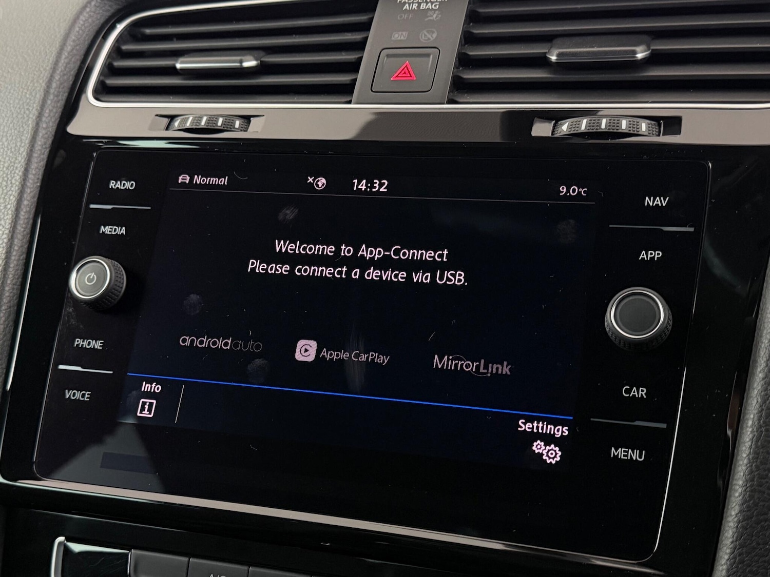 Used Volkswagen Golf 2019 for sale - 77260146: Photo 26