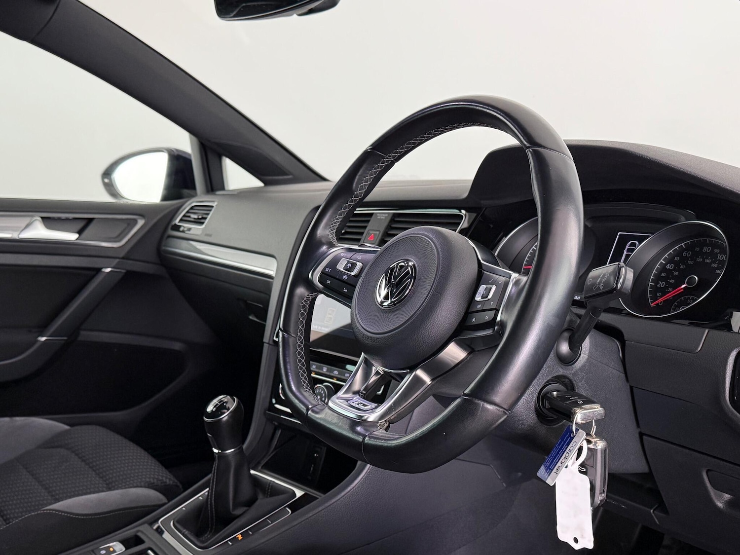 Used Volkswagen Golf 2019 for sale - 77260146: Photo 7