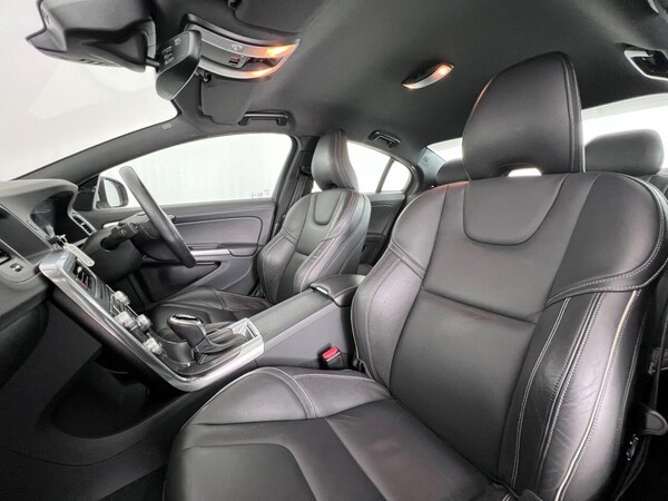 Used Volvo S60 2018 for sale - 75264793: Photo 15