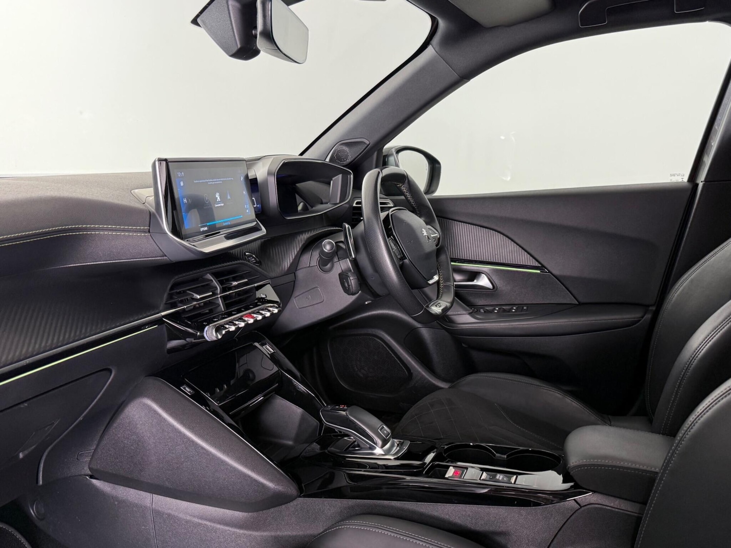 Used Peugeot 2008 2020 for sale - 77398814: Photo 10