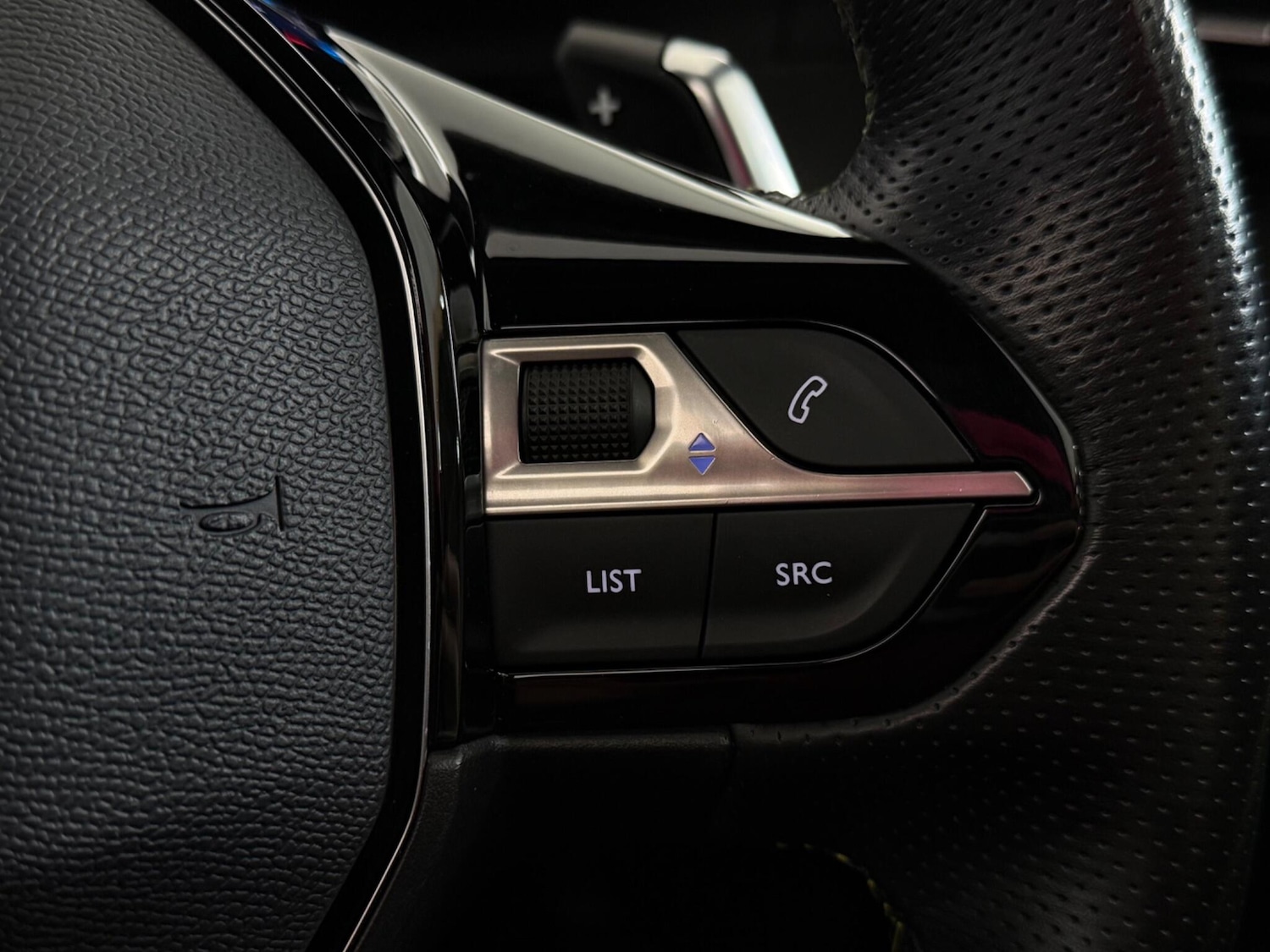 Used Peugeot 2008 2020 for sale - 77398814: Photo 17