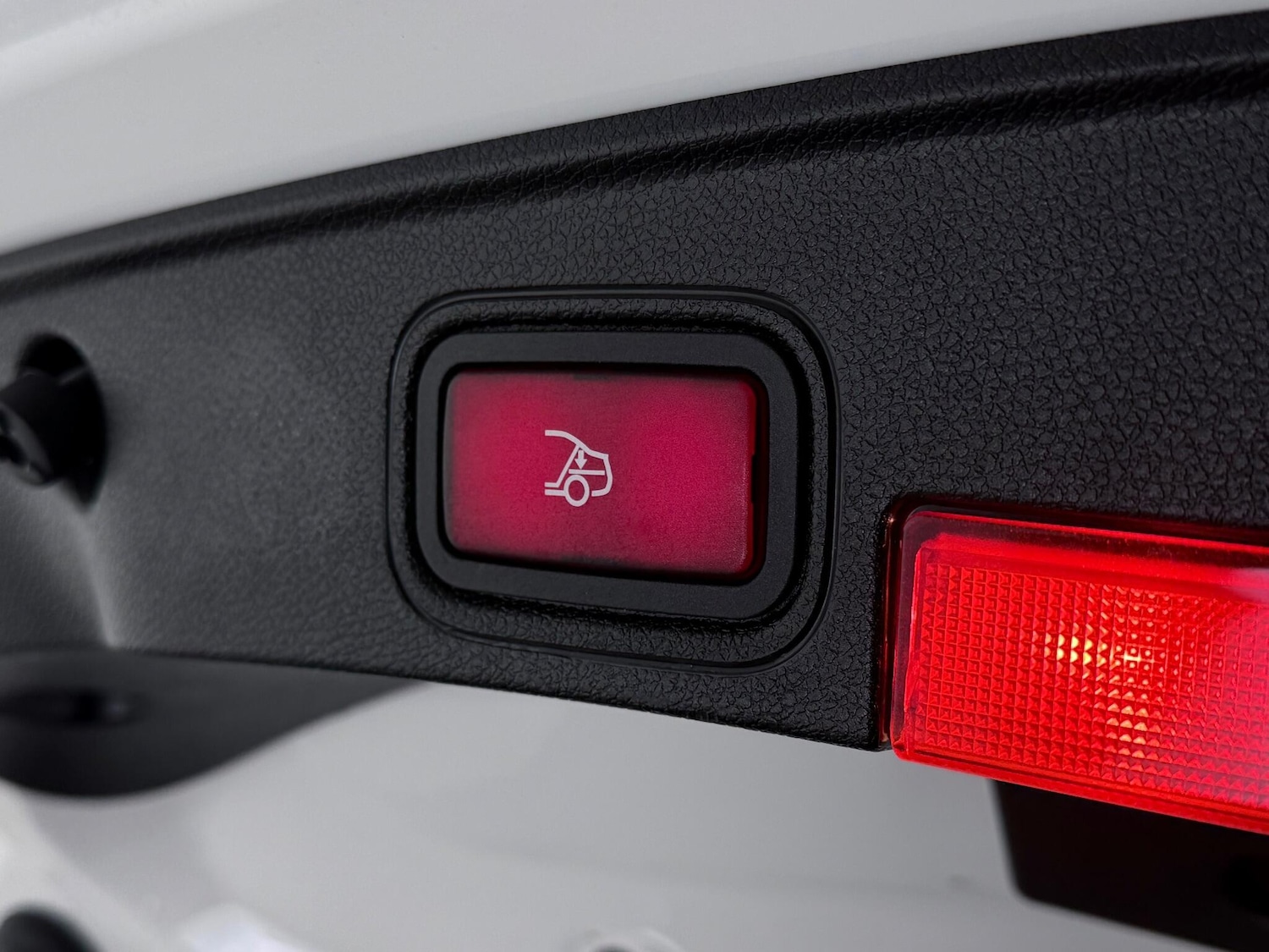 Used Mercedes-Benz C Class 2017 for sale - 77222632: Photo 17