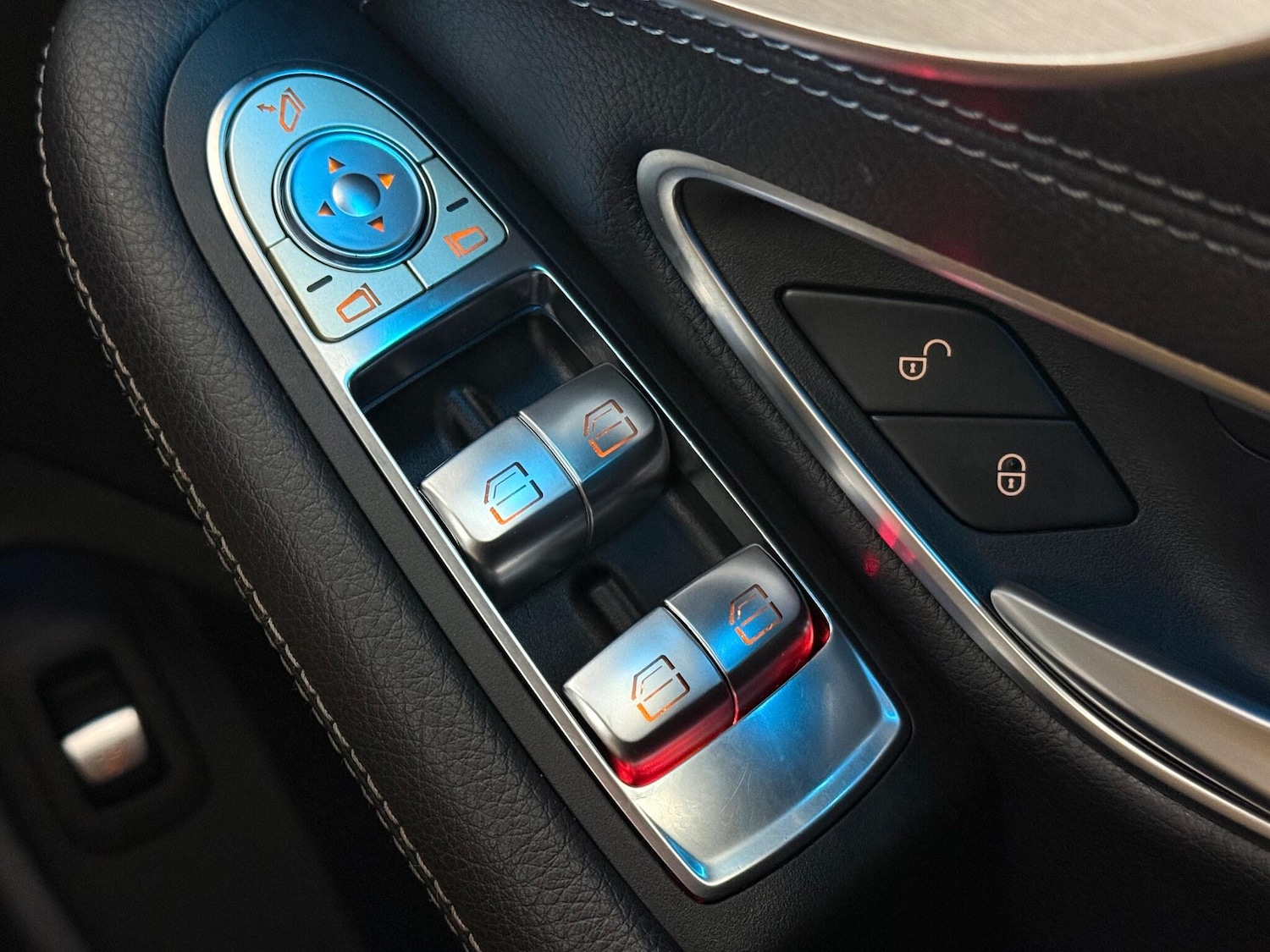 Used Mercedes-Benz C Class 2017 for sale - 77222632: Photo 36