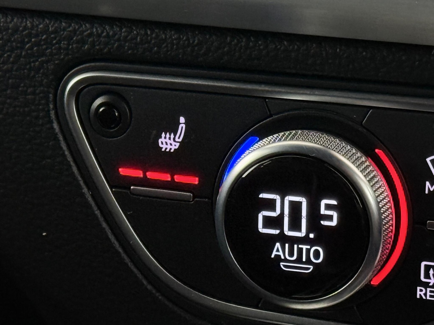 Used Audi Q5 2019 for sale - 76467145: Photo 43