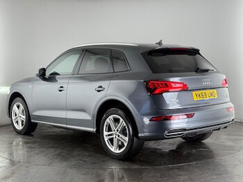 Used Audi Q5 2019 for sale - 76467145: Photo