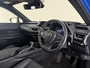 Used Lexus UX 2019 for sale - 78966327: Photo