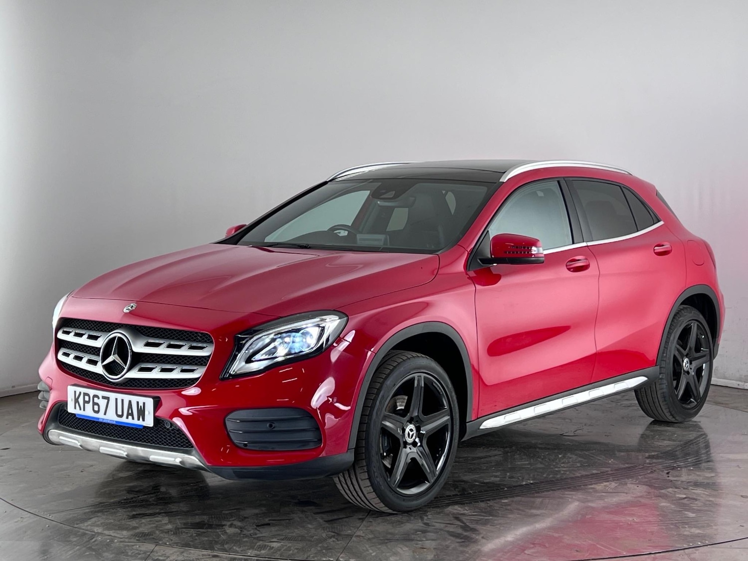 Used Mercedes-Benz GLA 2017 for sale - 76467254: Photo 4