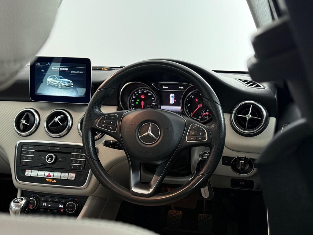Used Mercedes-Benz A-Class 2018 for sale - 76061843: Photo 22