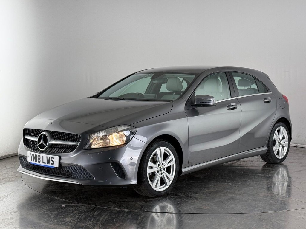 Used Mercedes-Benz A-Class 2018 for sale - 76061843: Photo 3