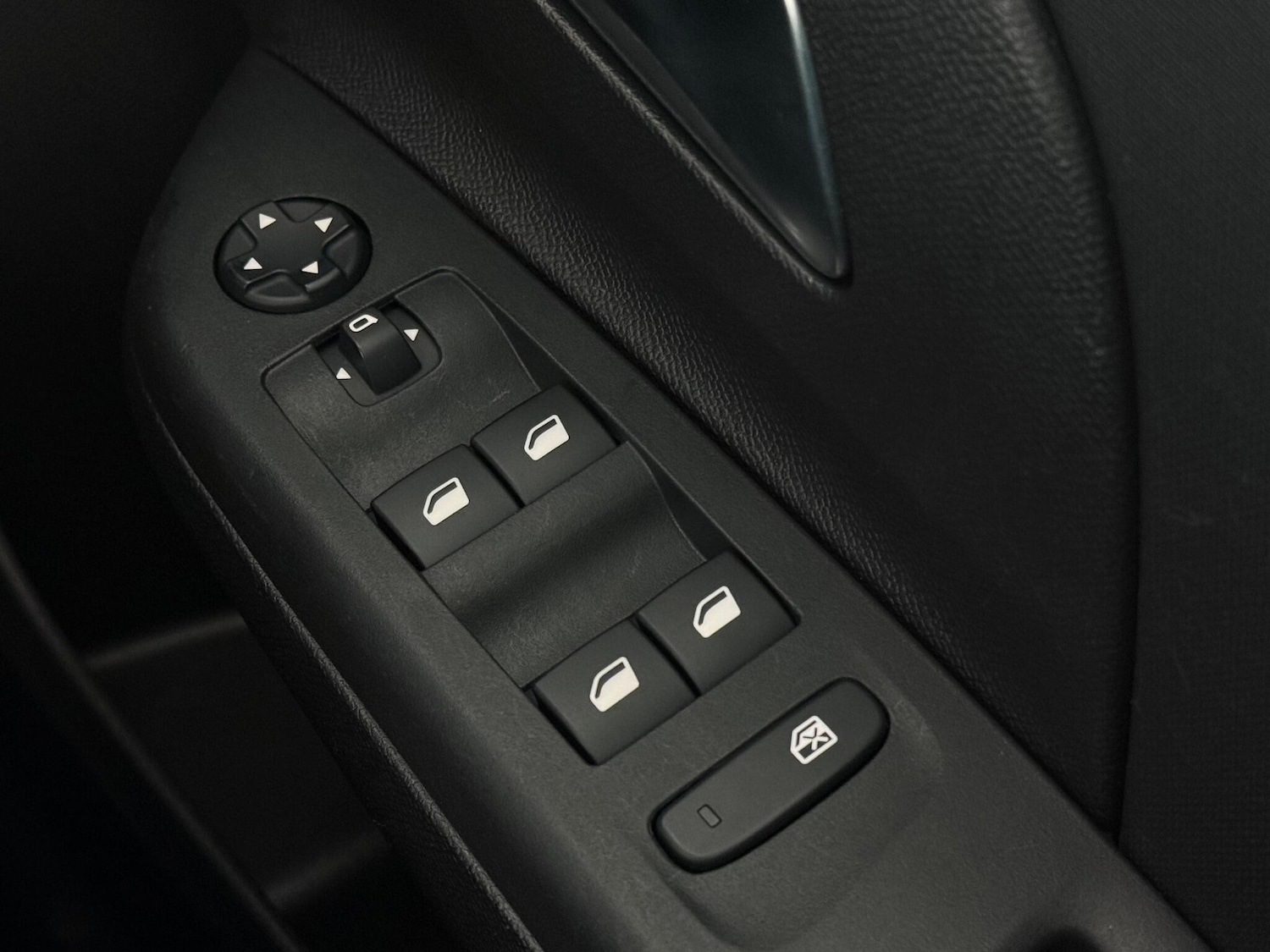 Used Vauxhall Corsa 2023 for sale - 76467216: Photo 21