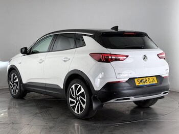 Used Vauxhall Grandland X 2018 for sale - 76467345: Photo