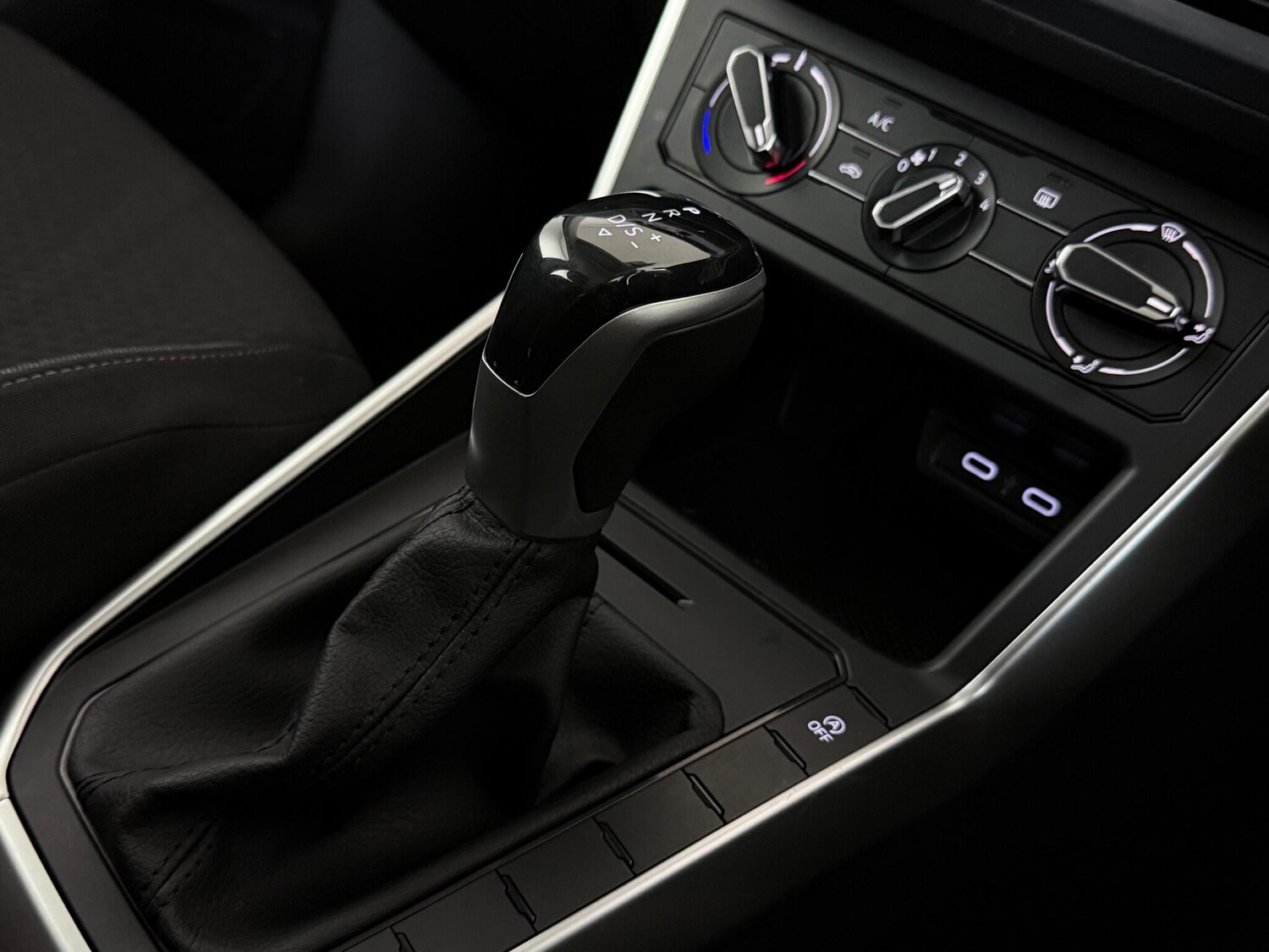 Used Volkswagen Polo 2022 for sale - 77932456: Photo 28