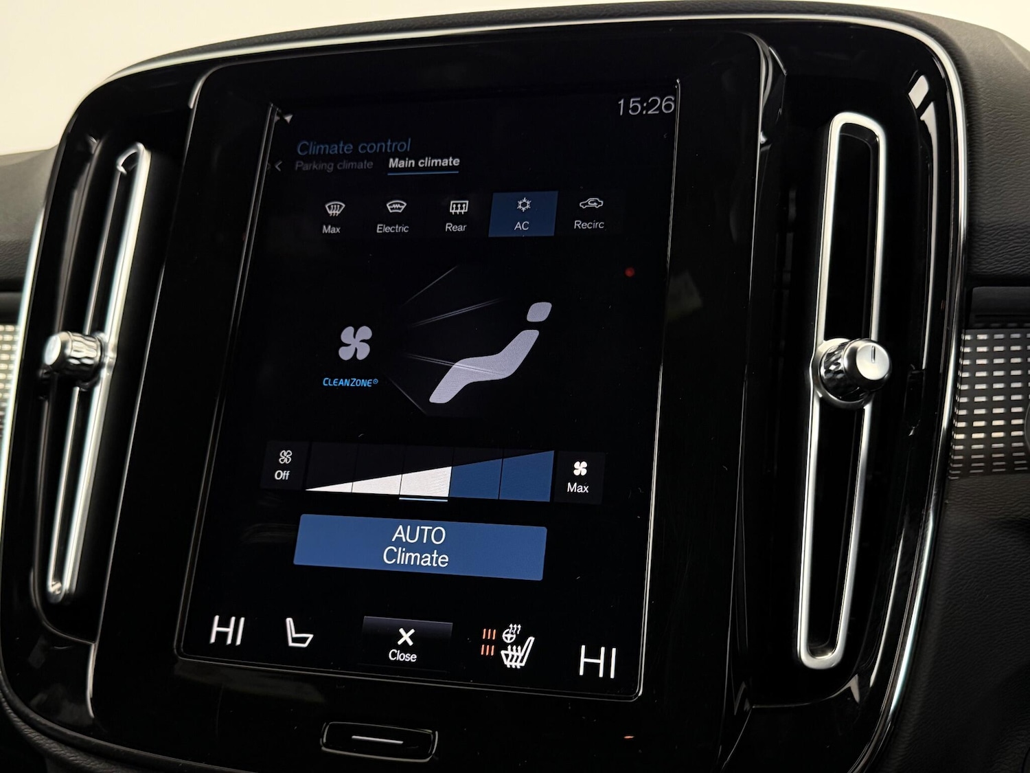 Used Volvo XC40 2021 for sale - 77246736: Photo 25