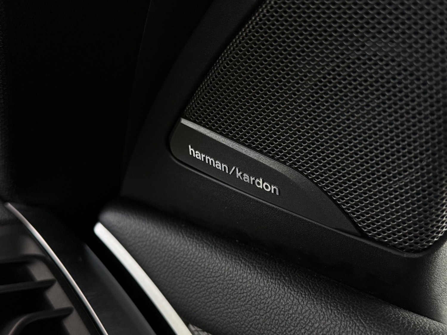 Used BMW X4 2019 for sale - 77246215: Photo 25