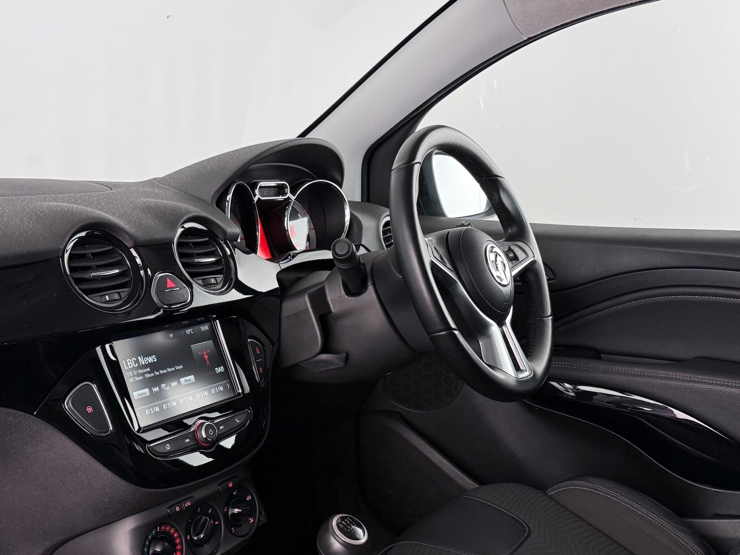 Used Vauxhall ADAM 2018 for sale - 77222347: Photo 15