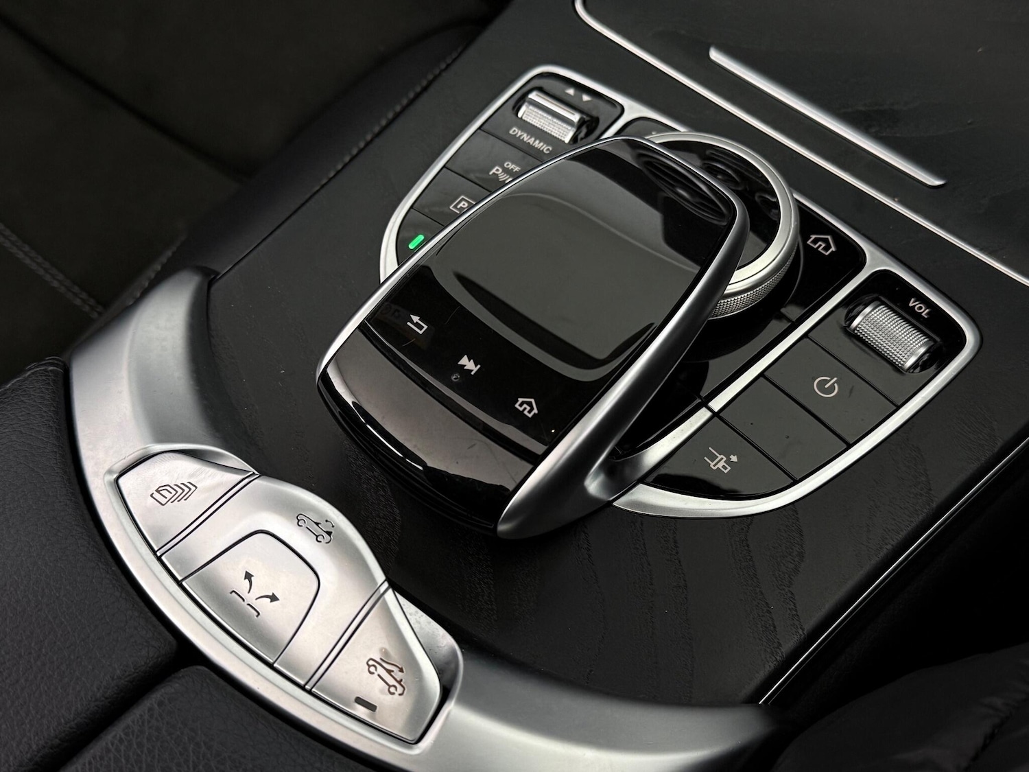 Used Mercedes-Benz C Class 2018 for sale - 77081838: Photo 43