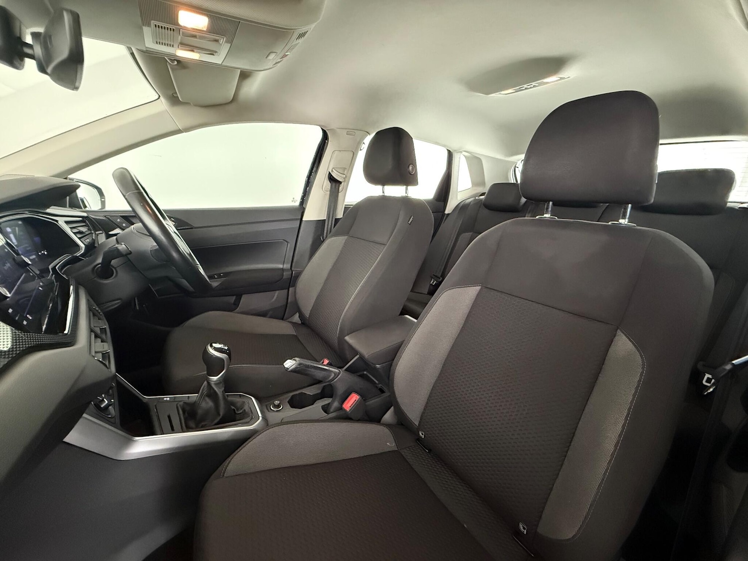 Used Volkswagen Polo 2021 for sale - 76467480: Photo 33