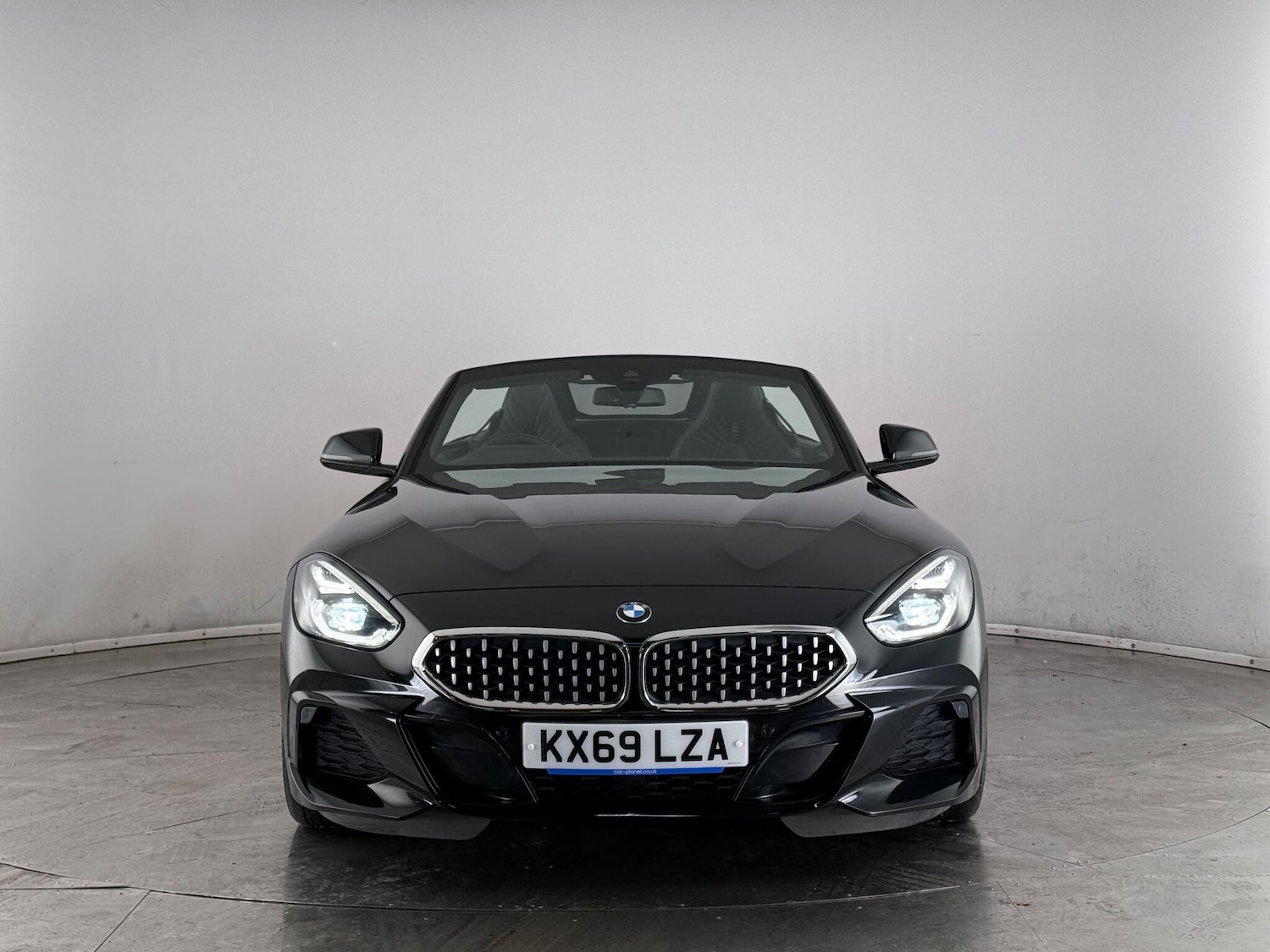 Used BMW Z4 2019 for sale - 77246161: Photo 2