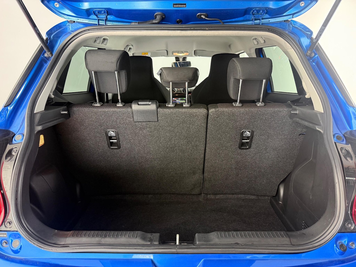 Used Suzuki Swift 2021 for sale - 77182900: Photo 10