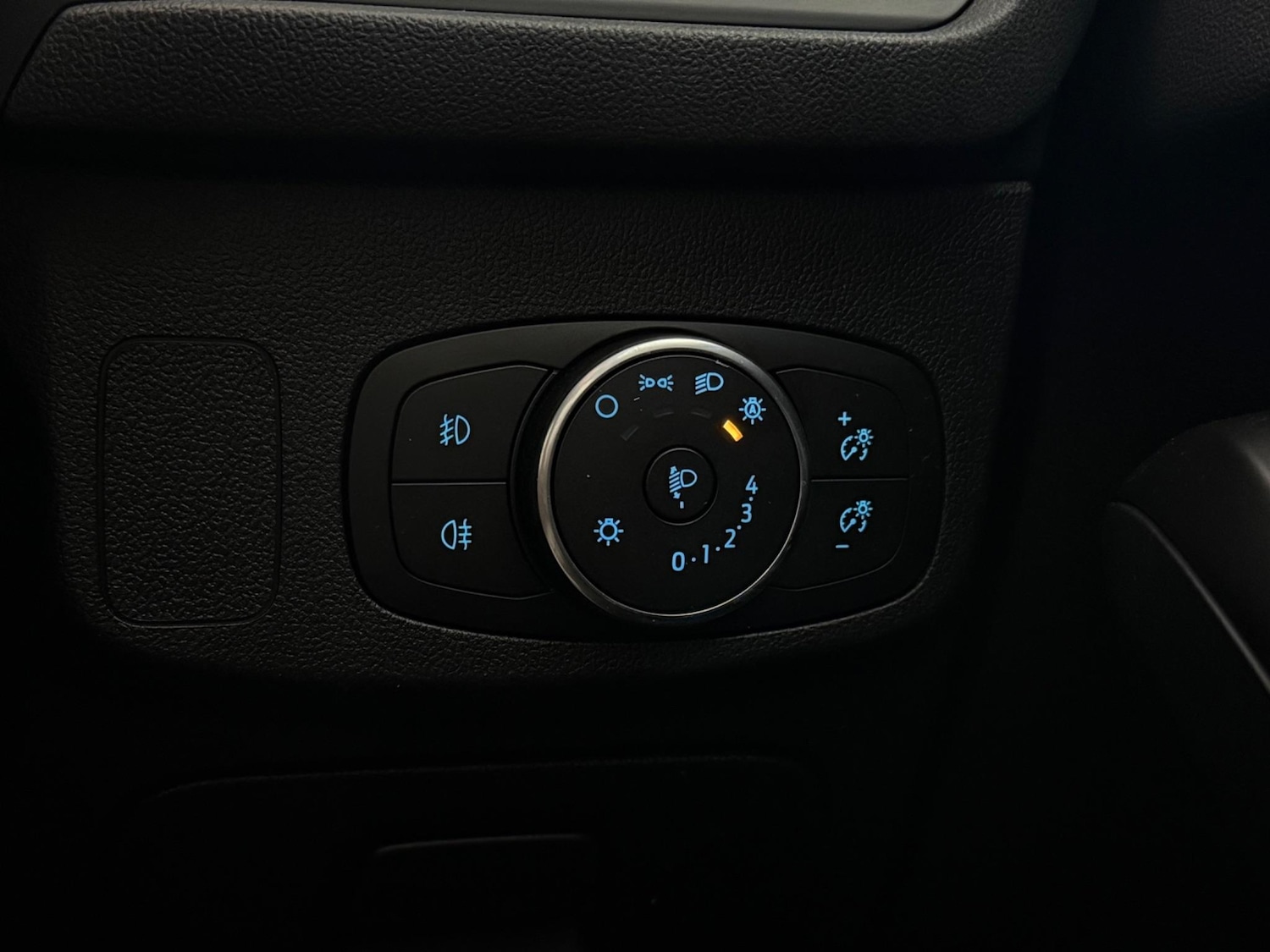 Used Ford Focus 2019 for sale - 77243558: Photo 18