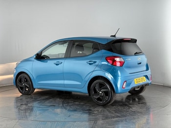 Used Hyundai i10 2021 for sale - 75495186: Photo