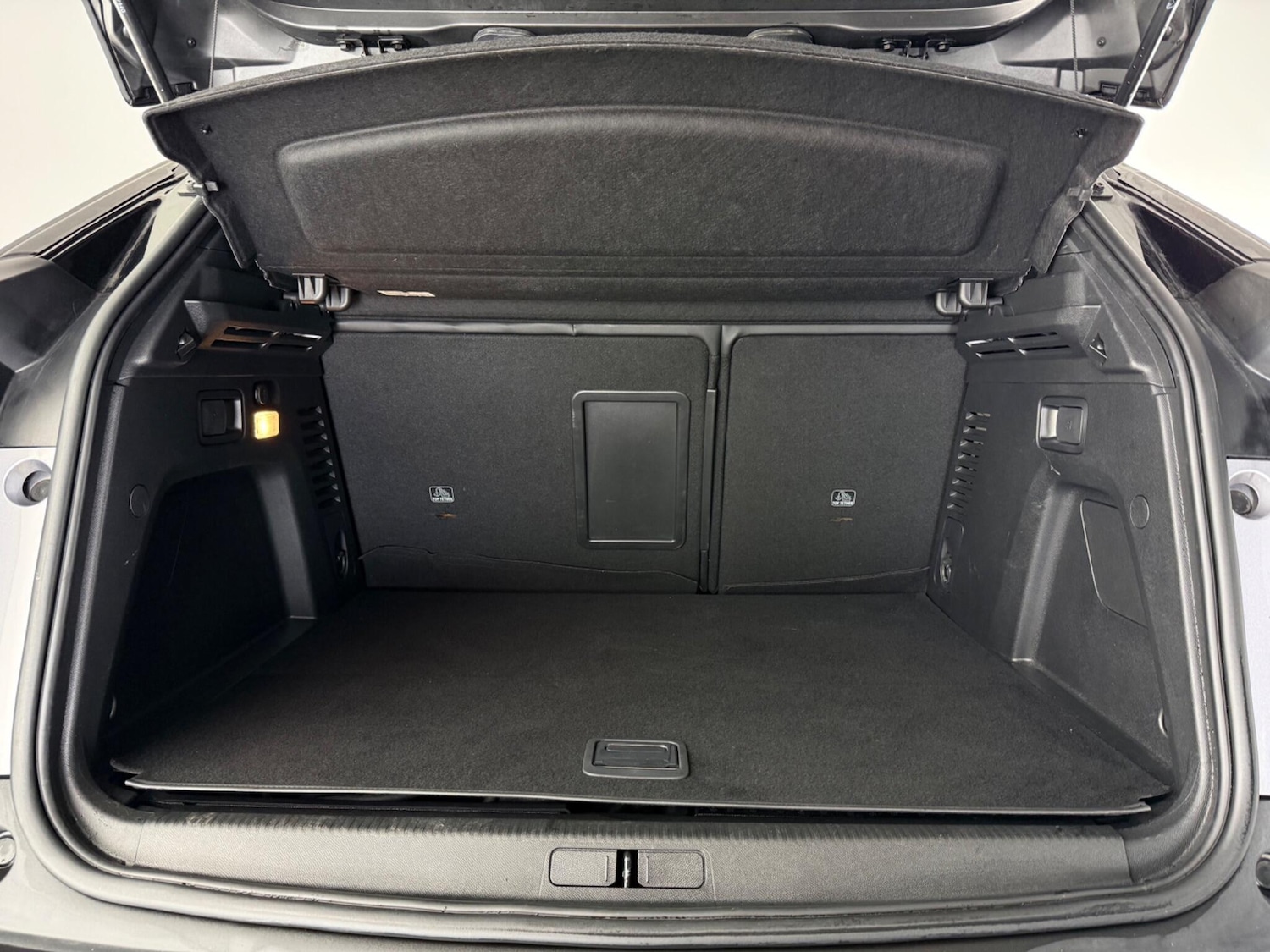 Used Peugeot 3008 2022 for sale - 77371832: Photo 9