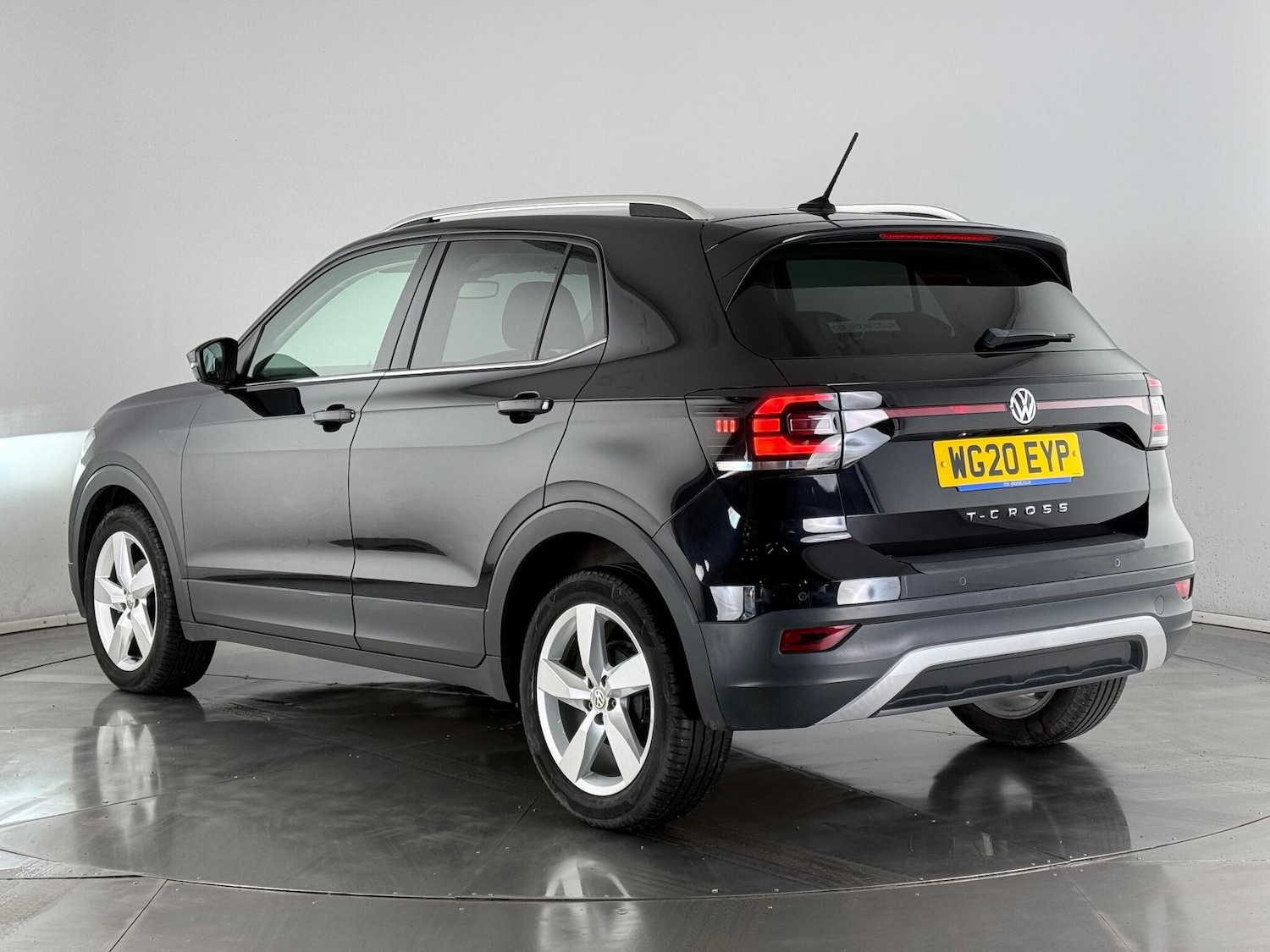 Used Volkswagen T-Cross 2020 for sale - 77221793: Photo 3