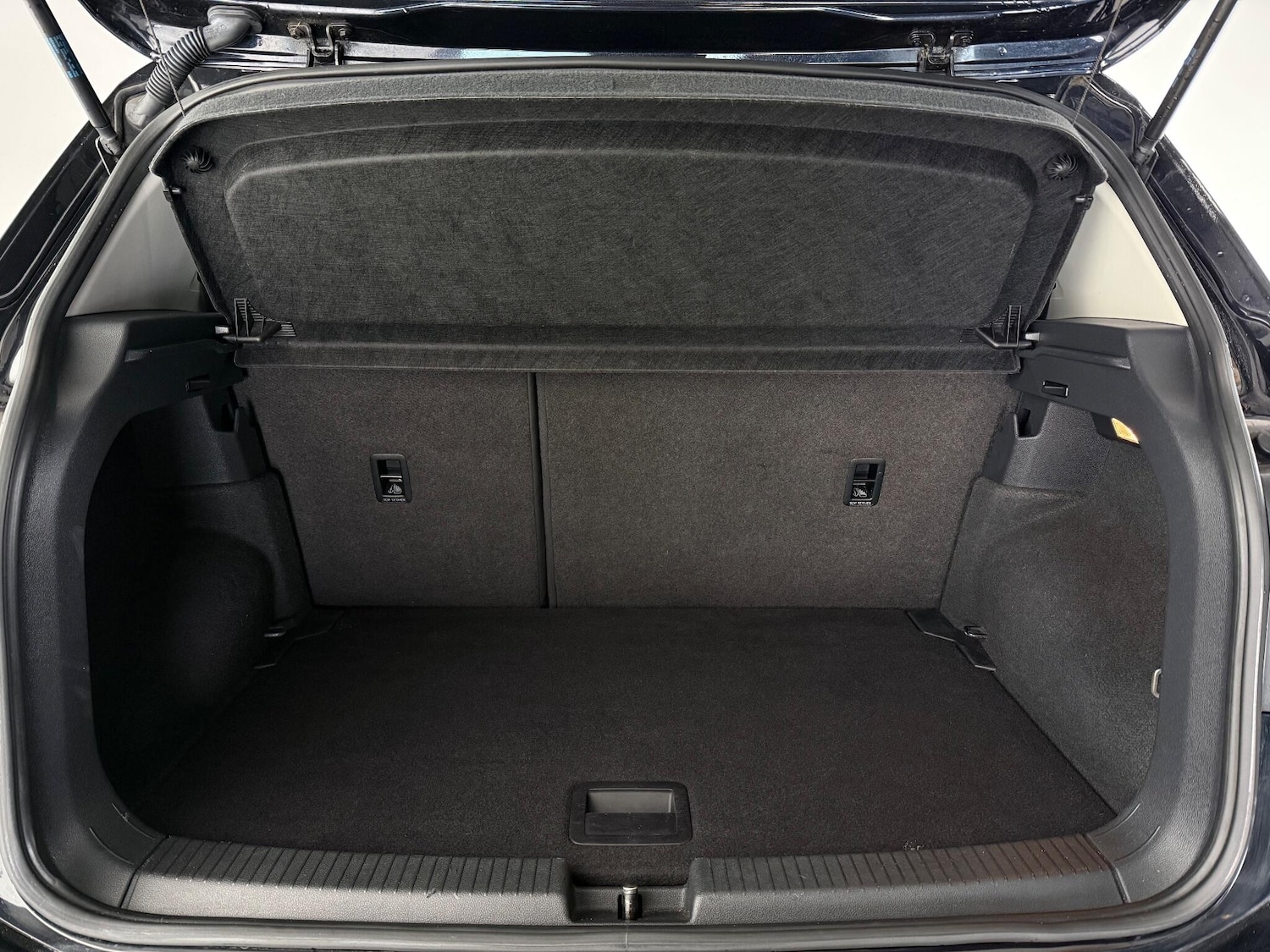 Used Volkswagen T-Cross 2020 for sale - 77221793: Photo 9