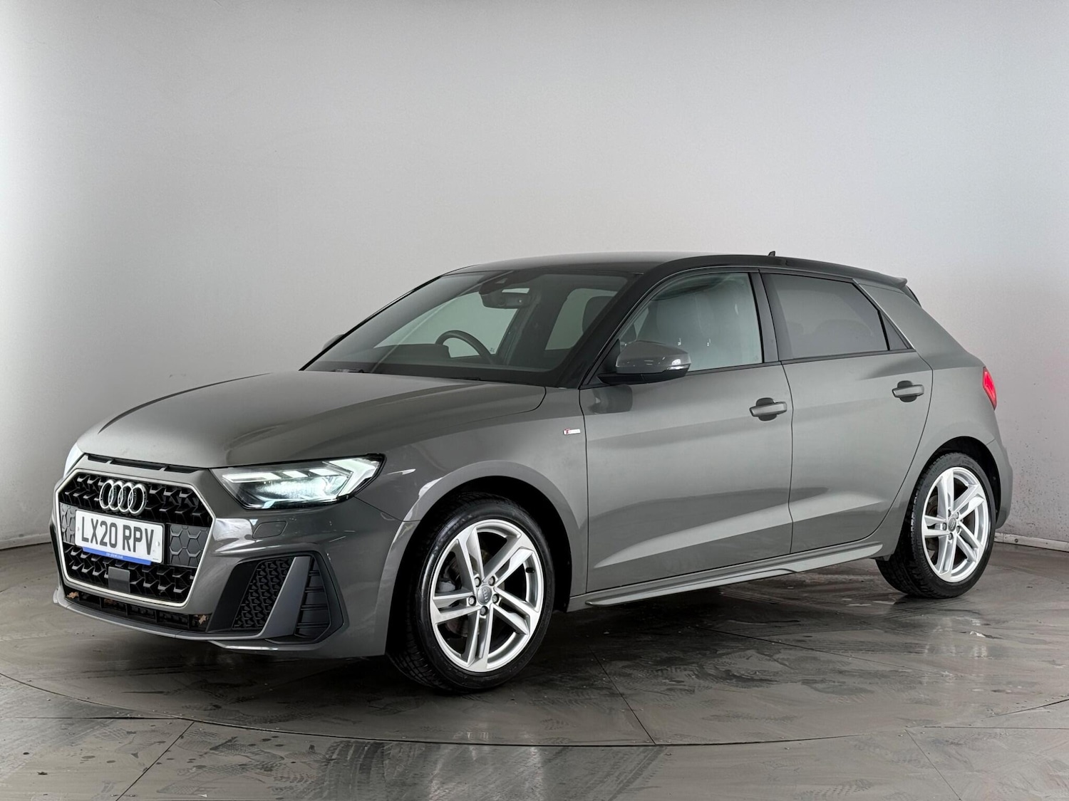 Used Audi A1 2020 for sale - 77696922: Photo 2