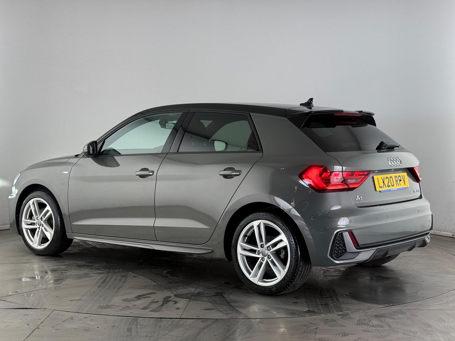 Used Audi A1 2020 for sale - 77696922: Photo 3