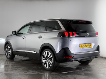 Used Peugeot 5008 2018 for sale - 77441529: Photo