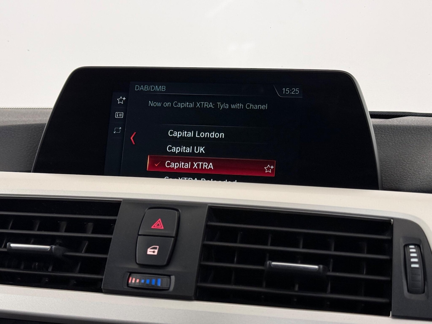 Used BMW 3 Series 2018 for sale - 77246692: Photo 26